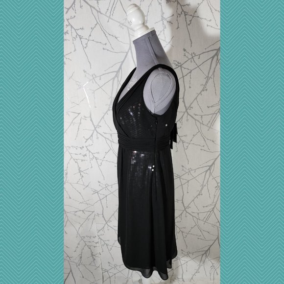 Ann Taylor NWT $289 Black Sequined Surplice Empire Waist Dress - Picture 3 of 6